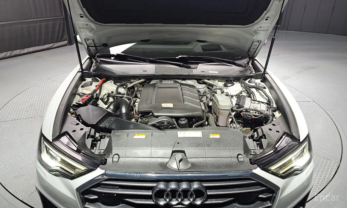 Audi A6 2019 45 TFSI Quattro Premium