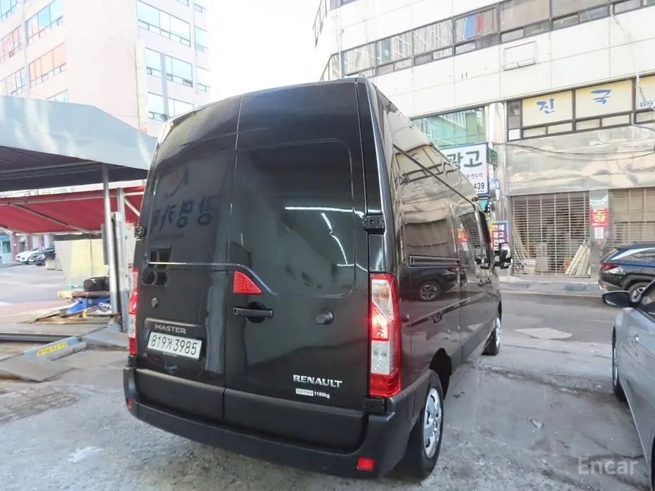 Фото 3 - Renault Master