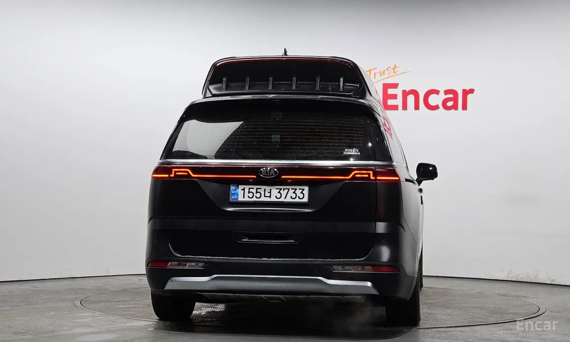 Фото 4 - Kia Carnival