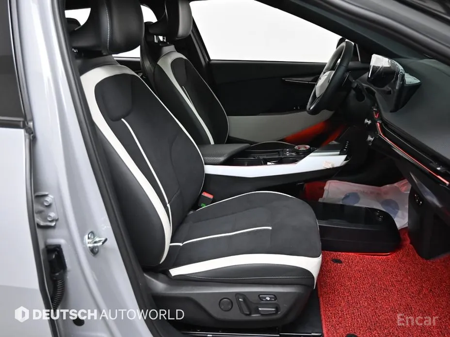 Фото 10 - Kia EV6