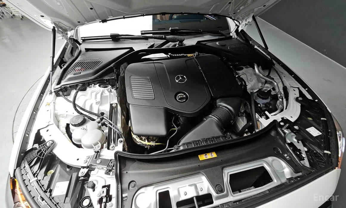 Фото 6 - Mercedes-Benz E-Class