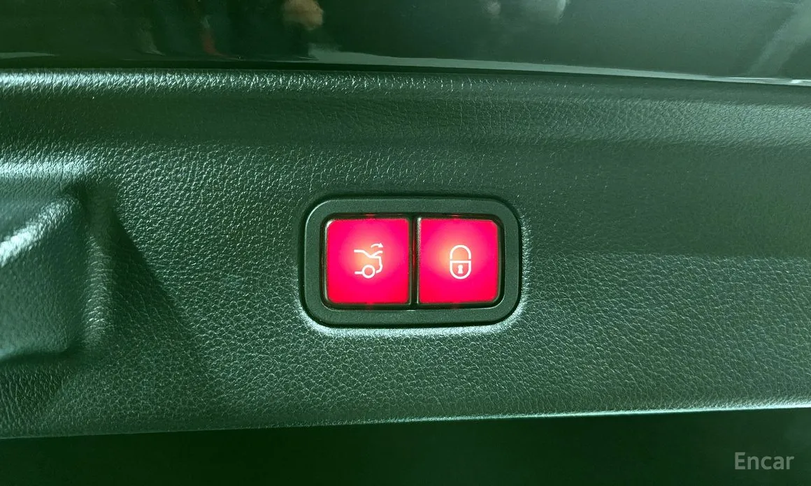 Фото 18 - Mercedes-Benz S-Class