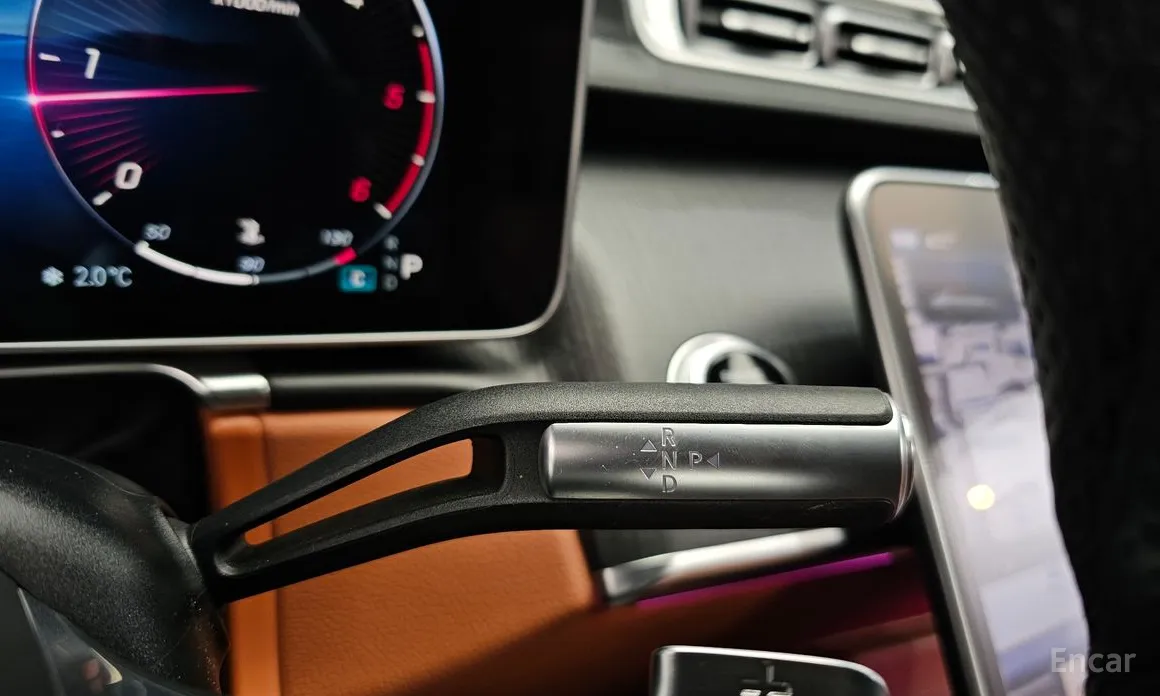 Фото 9 - Mercedes-Benz S-Class