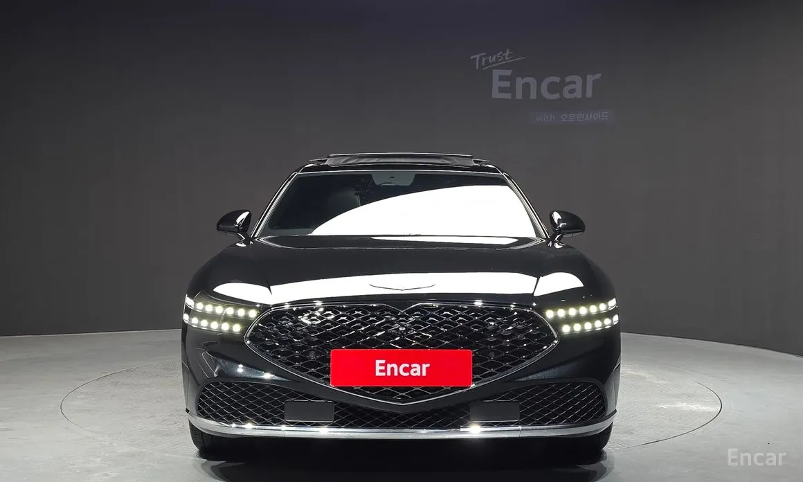 Фото 3 - Genesis G90