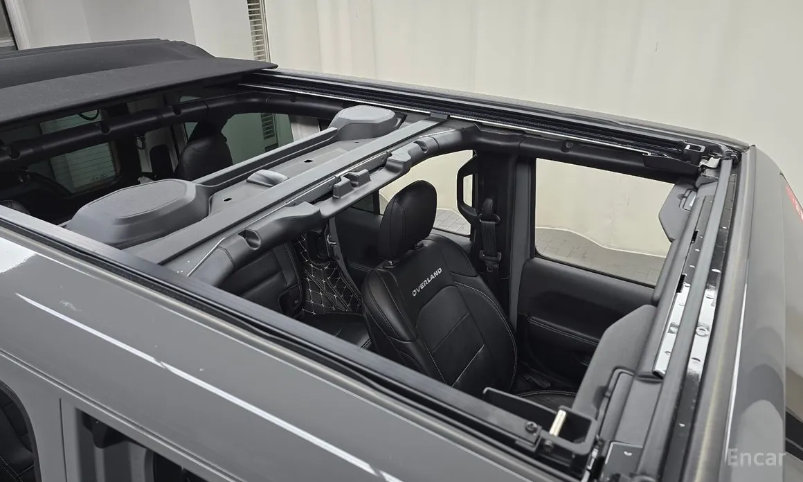 Фото 17 - Jeep Wrangler