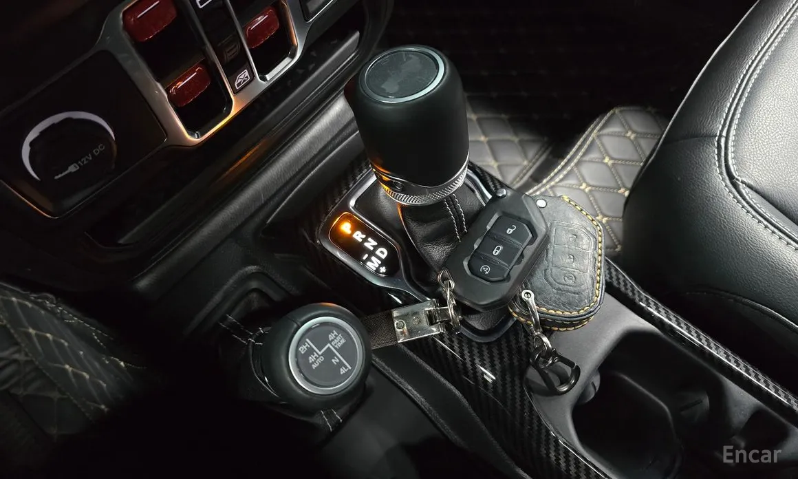 Фото 9 - Jeep Wrangler