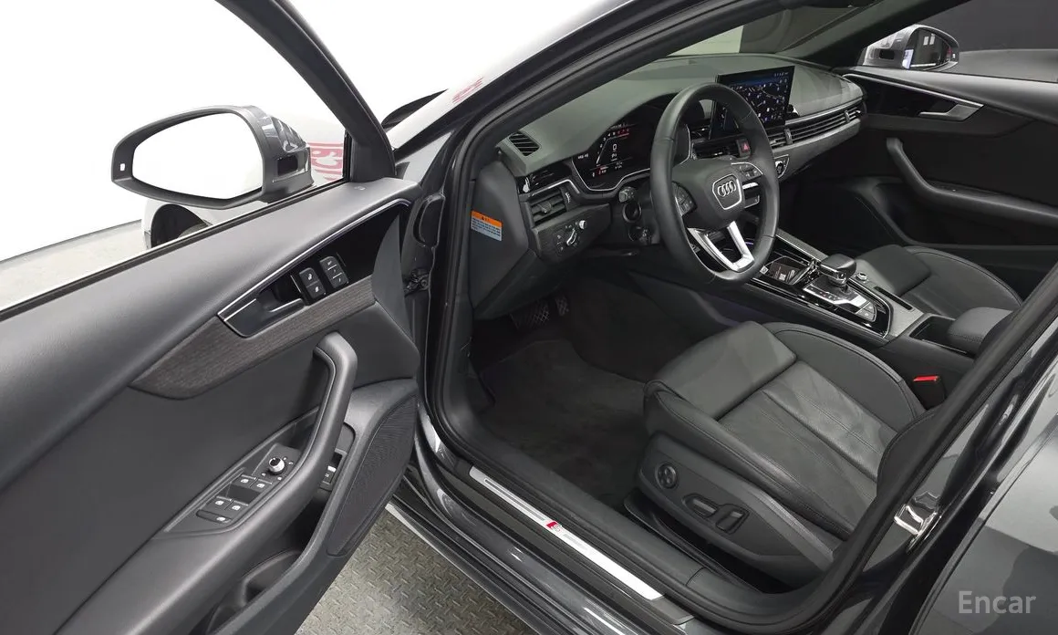 Фото 11 - Audi A4