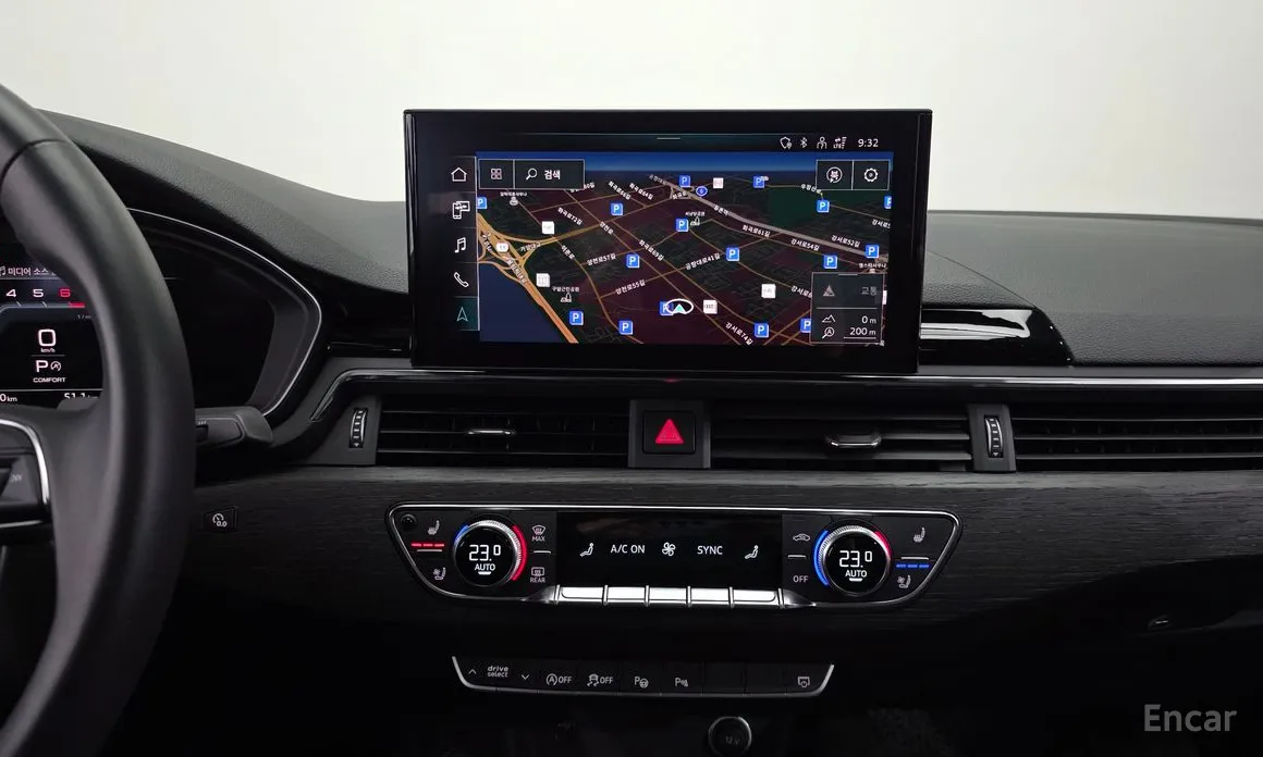 Фото 14 - Audi A4