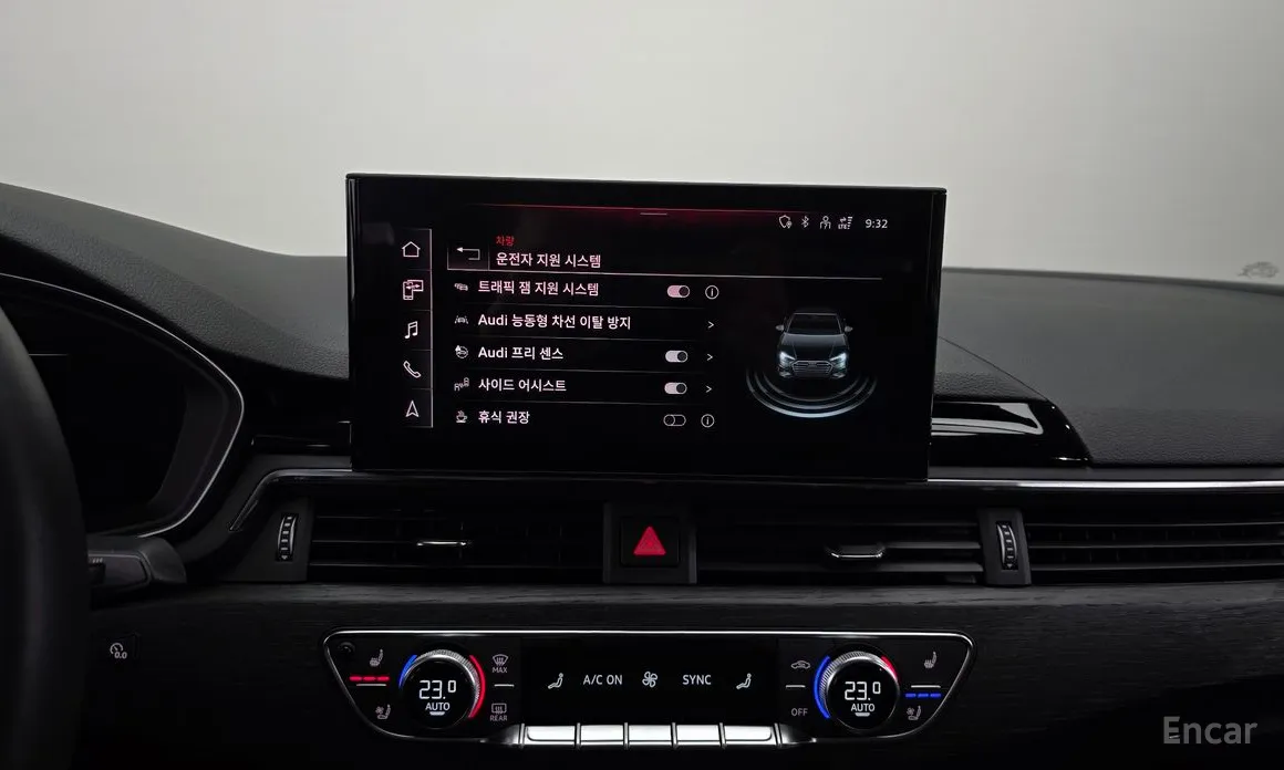 Фото 16 - Audi A4