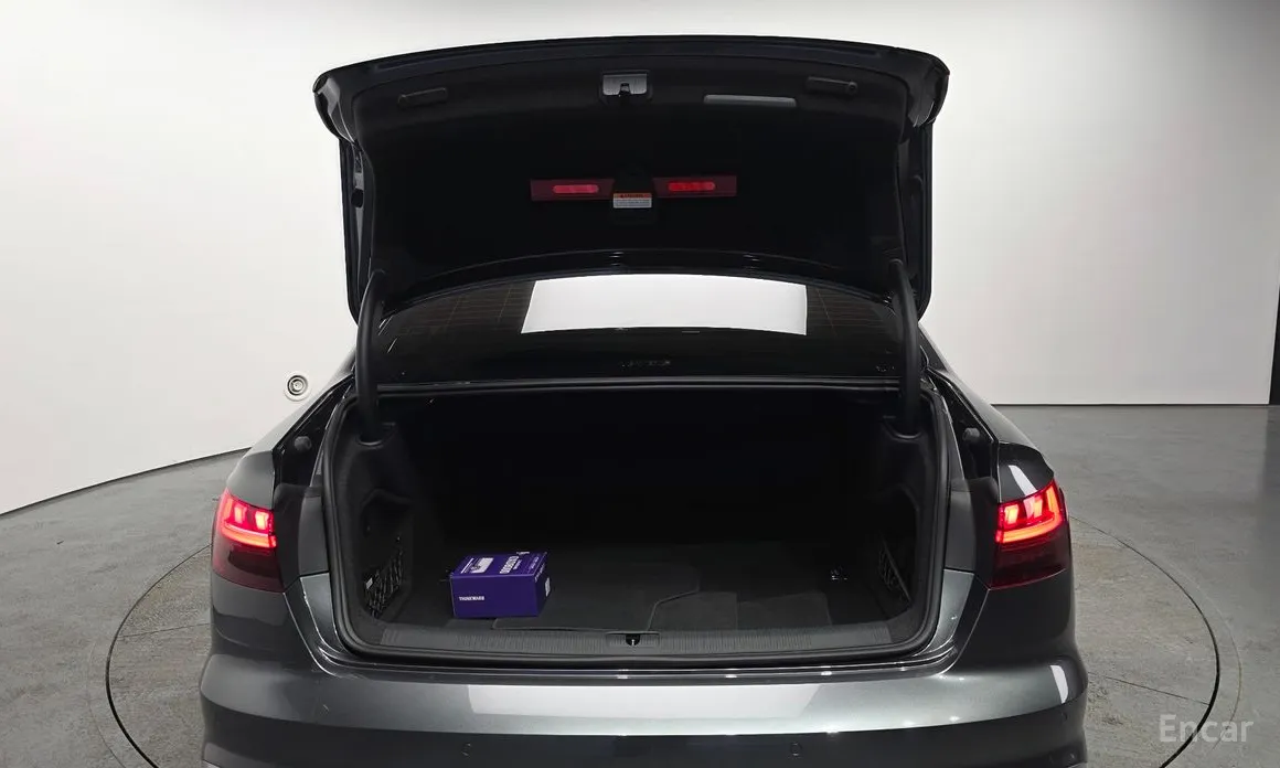 Фото 20 - Audi A4