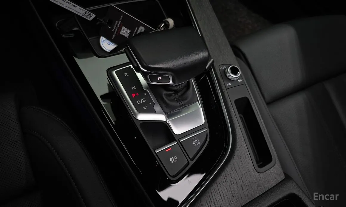 Фото 9 - Audi A4