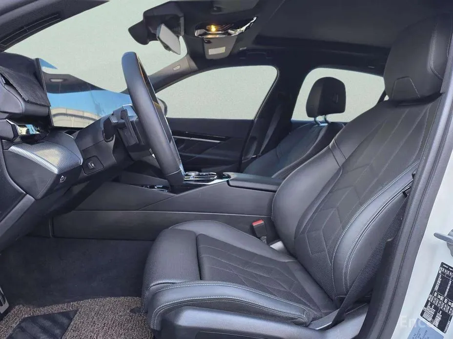 Фото 10 - BMW 5 Series