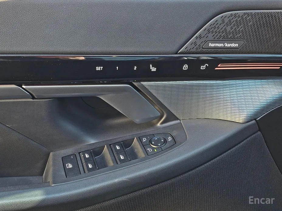 Фото 14 - BMW 5 Series