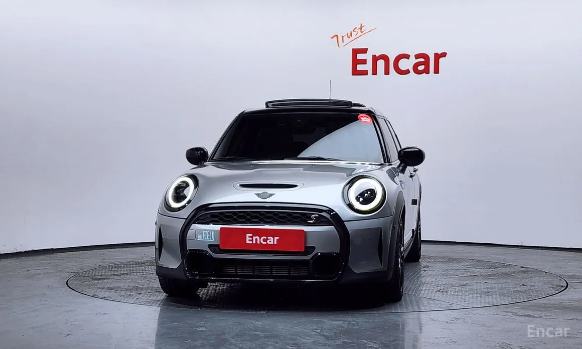 Фото 3 - Mini Cooper