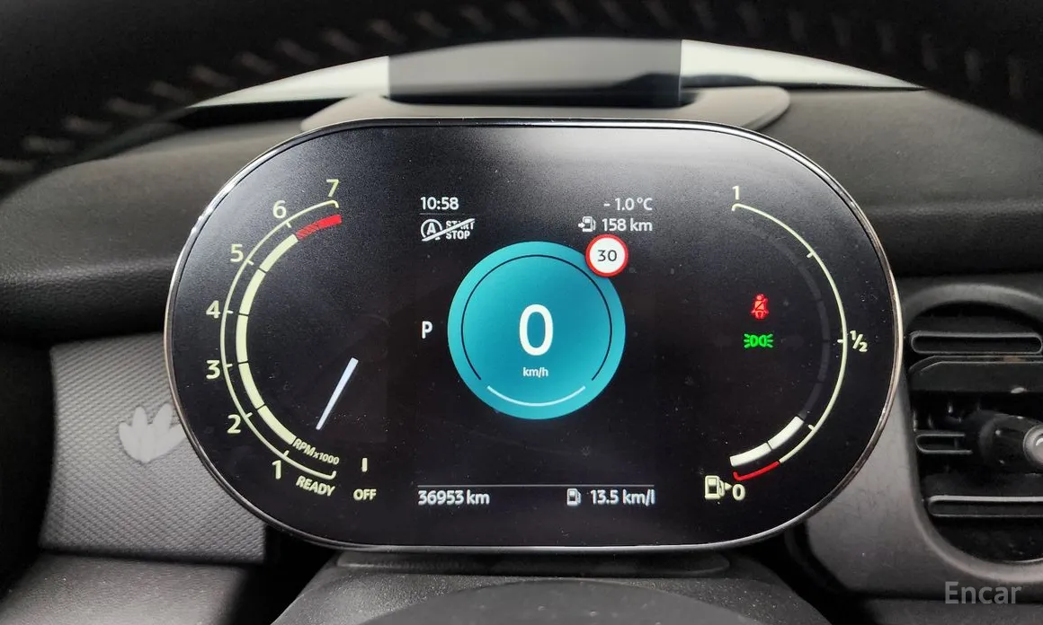 Фото 8 - Mini Cooper