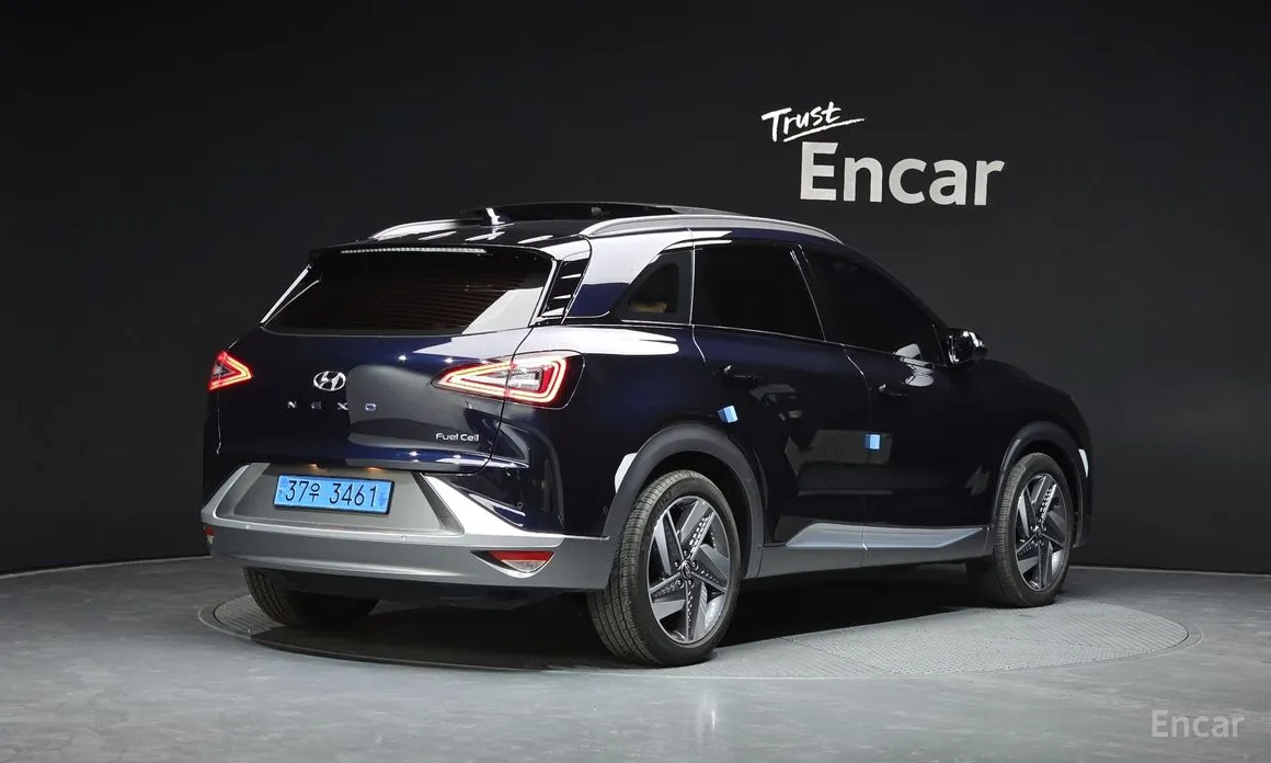 Фото 2 - Hyundai Nexo