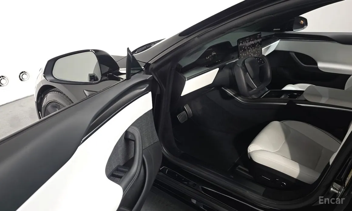 Фото 12 - Tesla Model S