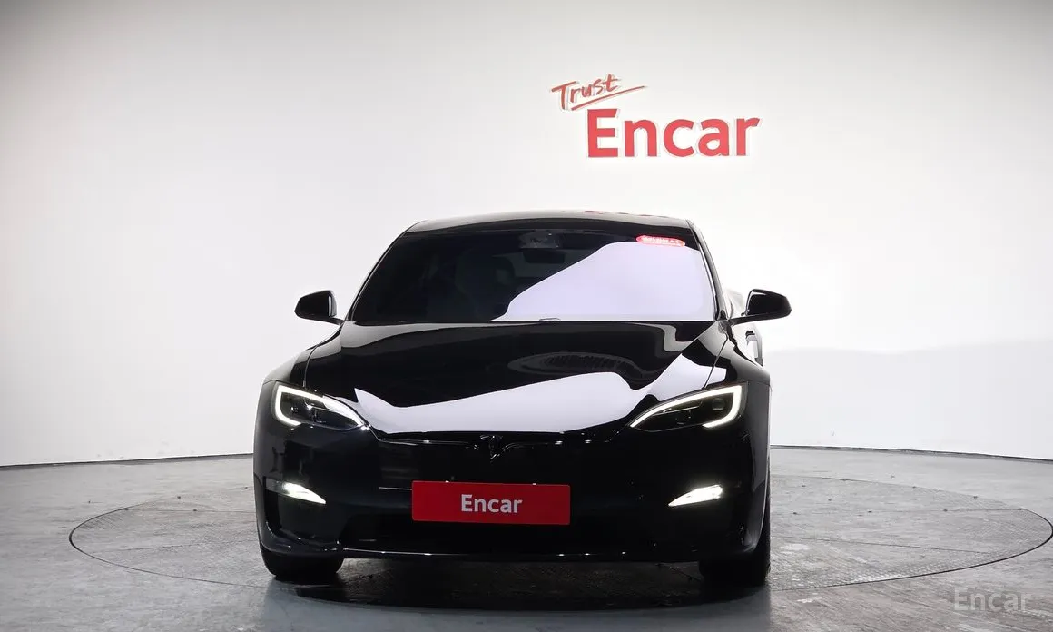 Фото 3 - Tesla Model S