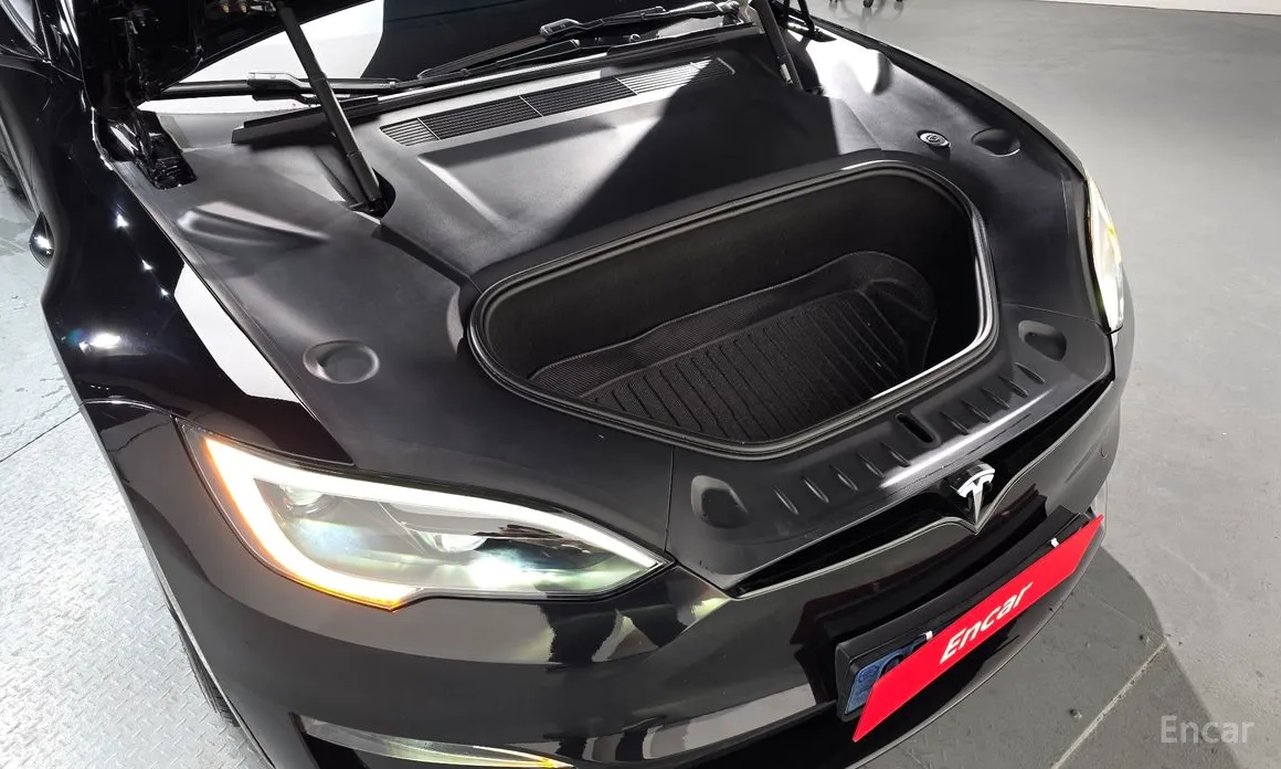 Фото 6 - Tesla Model S