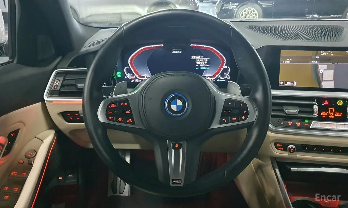 Photo 13 - BMW 3 Series