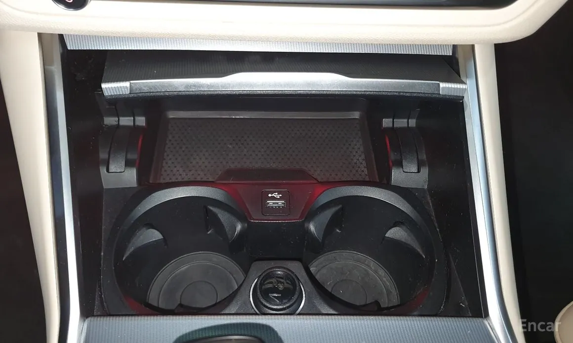 Photo 15 - BMW 3 Series