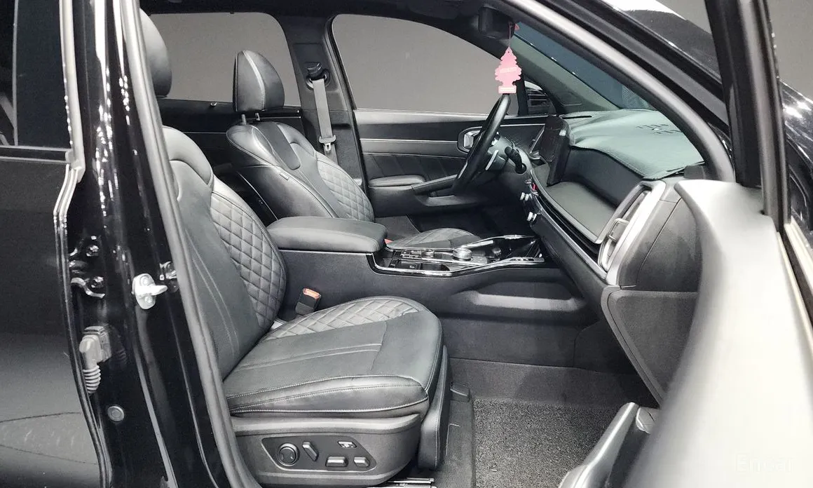 Фото 11 - Kia Sorento