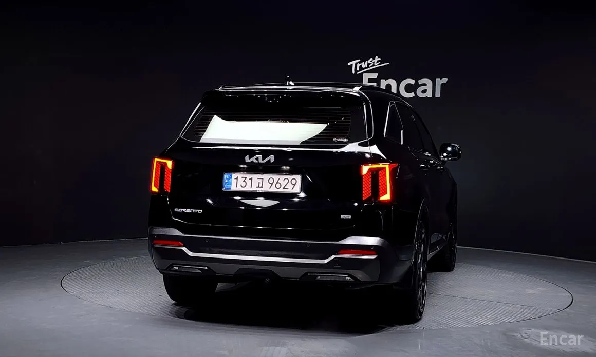 Фото 4 - Kia Sorento