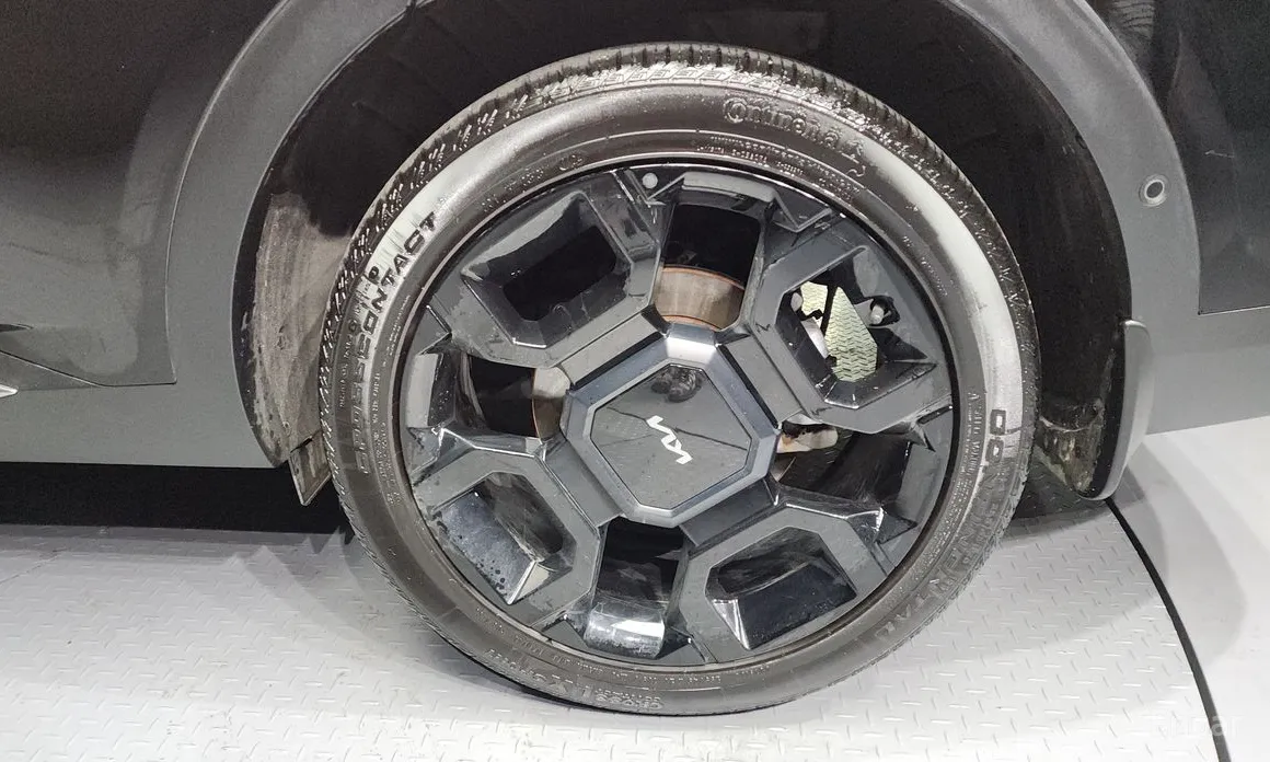 Фото 5 - Kia Sorento