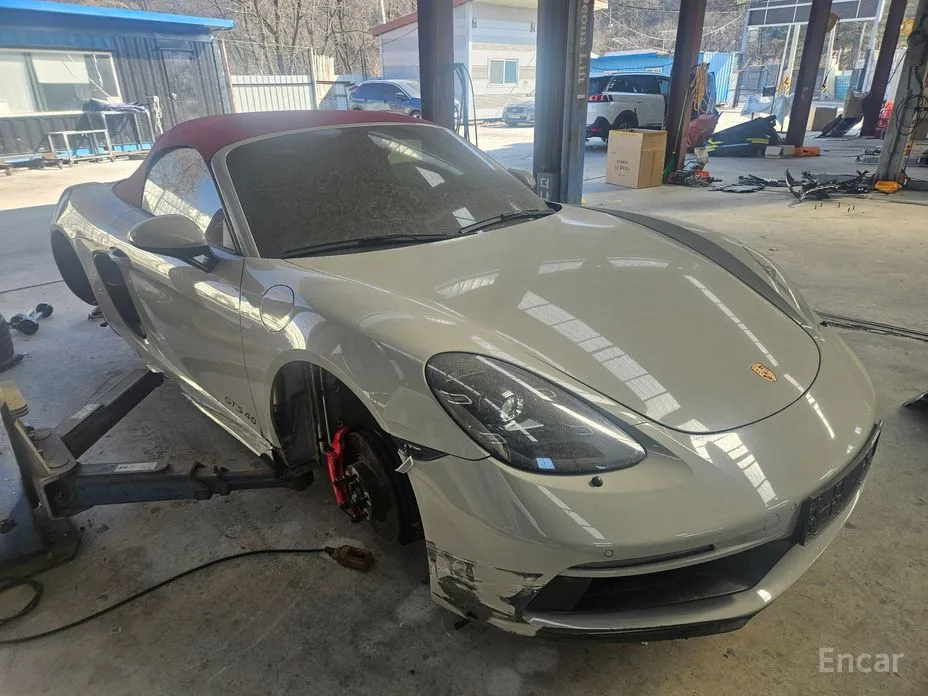 Фото 6 - Porsche 718