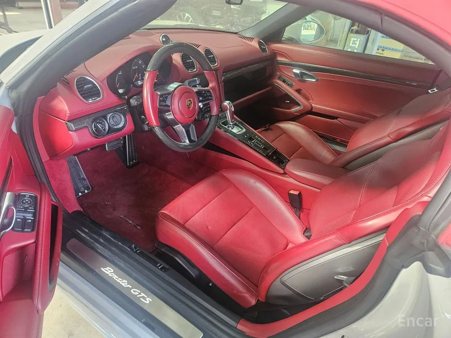 Фото 7 - Porsche 718