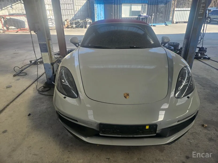 Фото 9 - Porsche 718