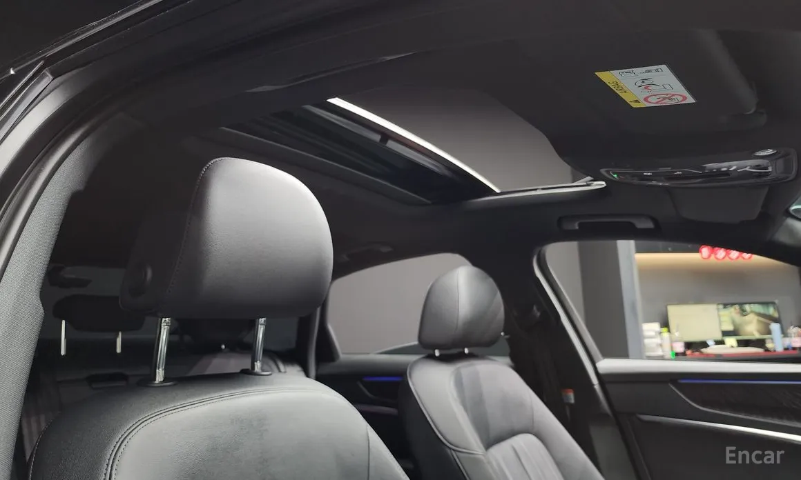 Фото 17 - Audi A6