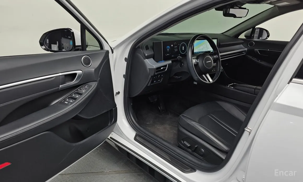 Фото 10 - Hyundai Sonata