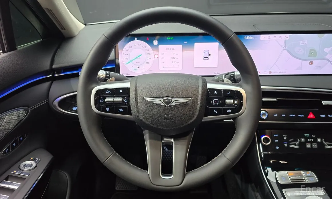 Фото 13 - Genesis GV70