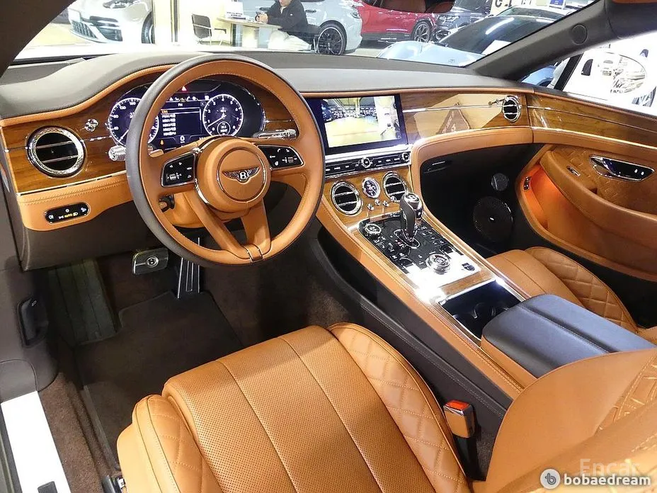 Фото 4 - Bentley Continental GT
