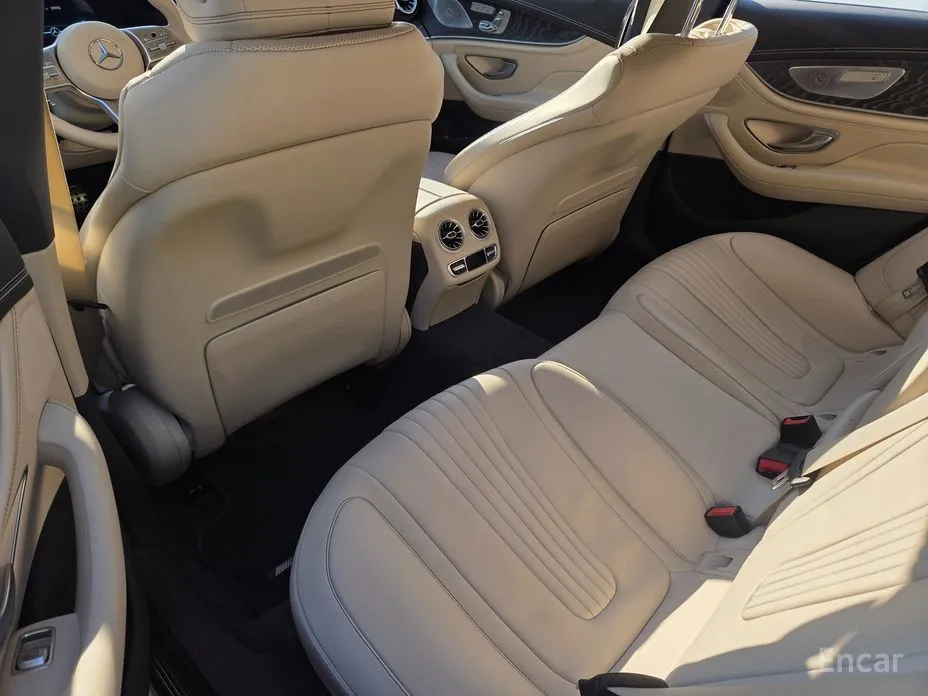 Фото 8 - Mercedes-Benz CLS-Class