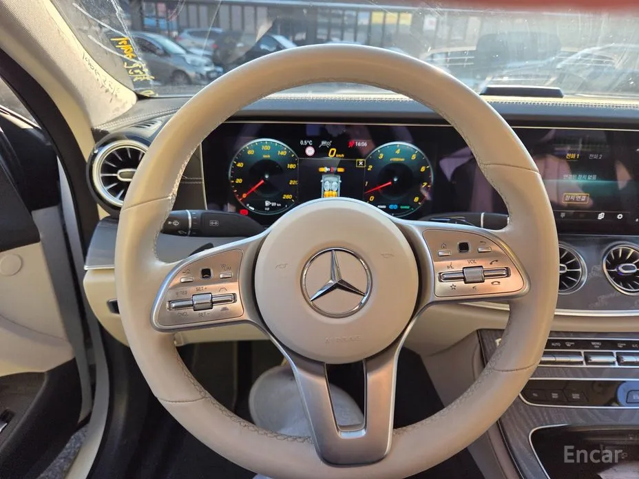 Фото 9 - Mercedes-Benz CLS-Class