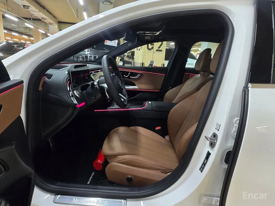 Фото 18 - Mercedes-Benz E-Class