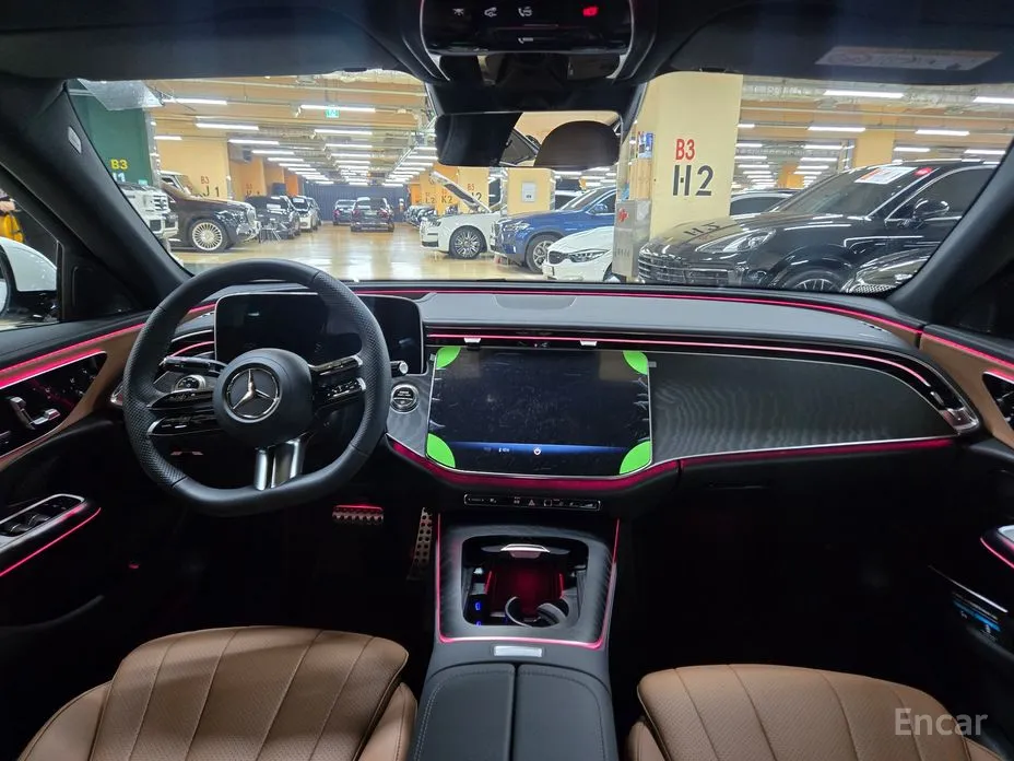 Фото 4 - Mercedes-Benz E-Class