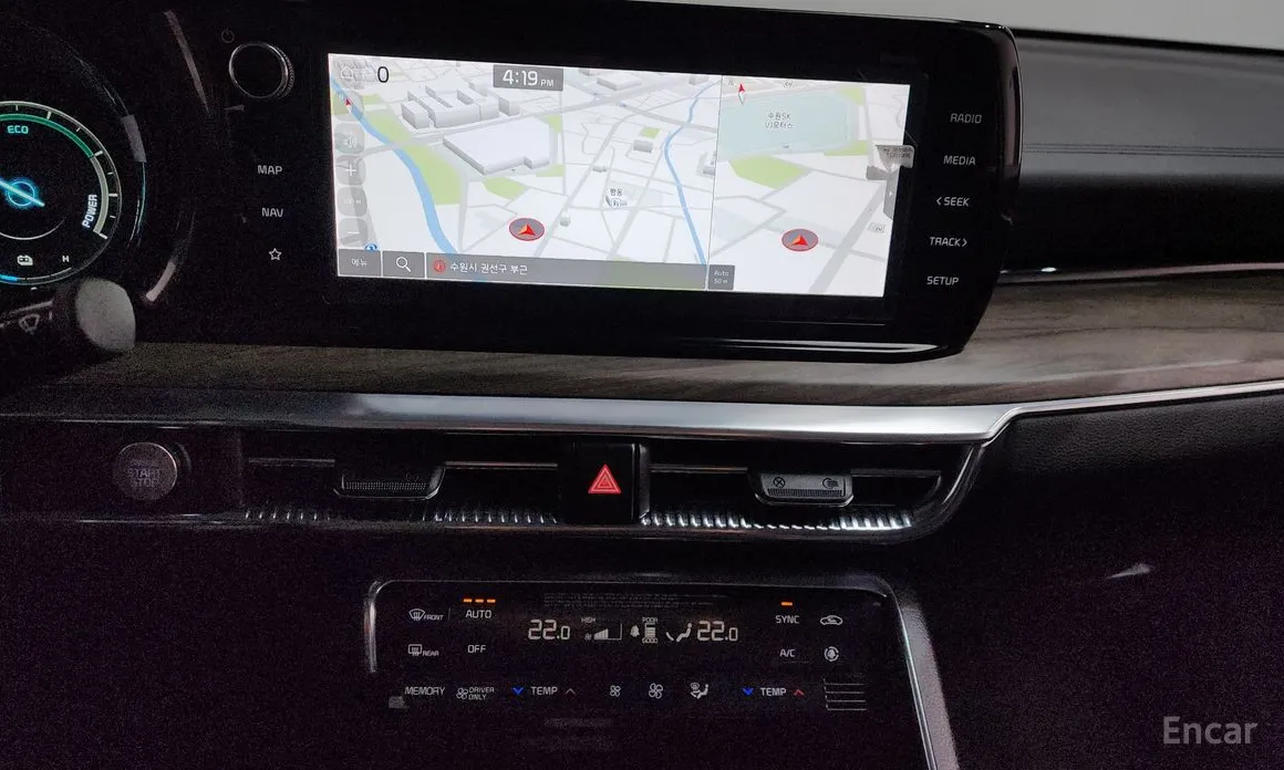 Фото 14 - Kia K5