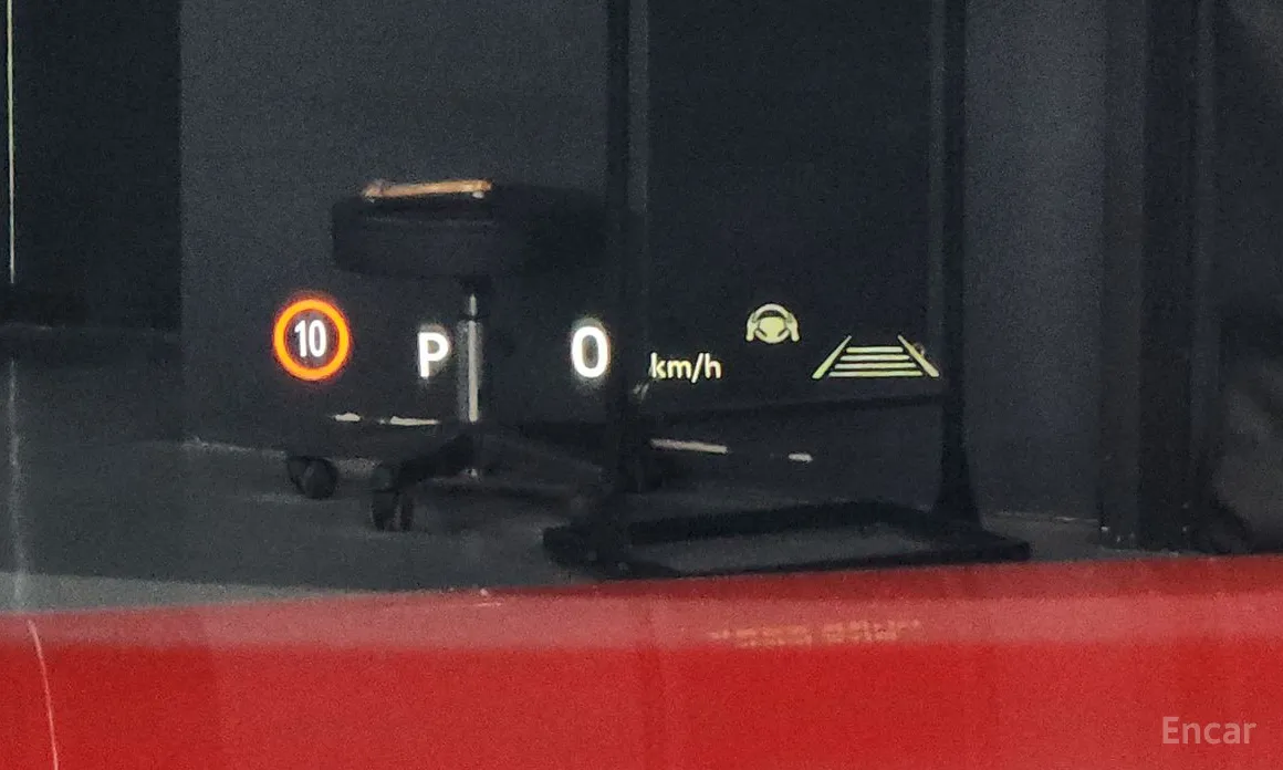 Фото 14 - Toyota Crown