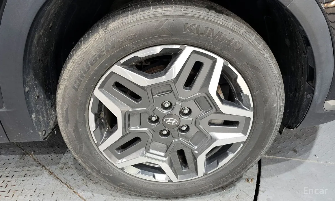 Фото 5 - Hyundai Santa Fe