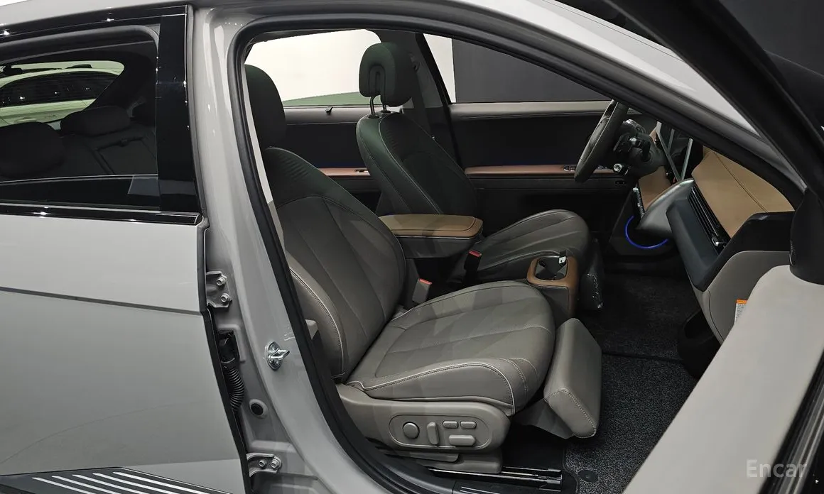 Photo 10 - Hyundai Ioniq 5