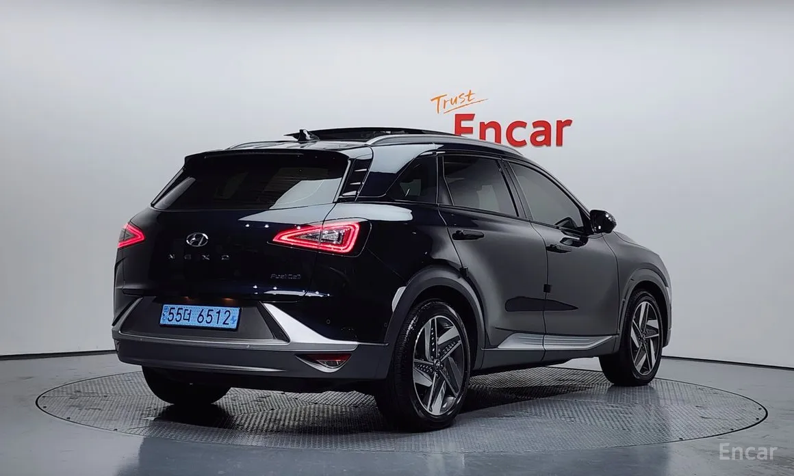 Фото 2 - Hyundai Nexo