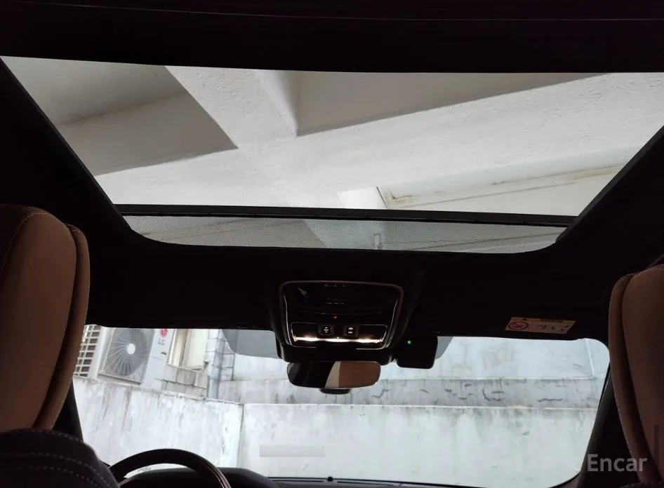 Фото 15 - Land Rover Range Rover Velar