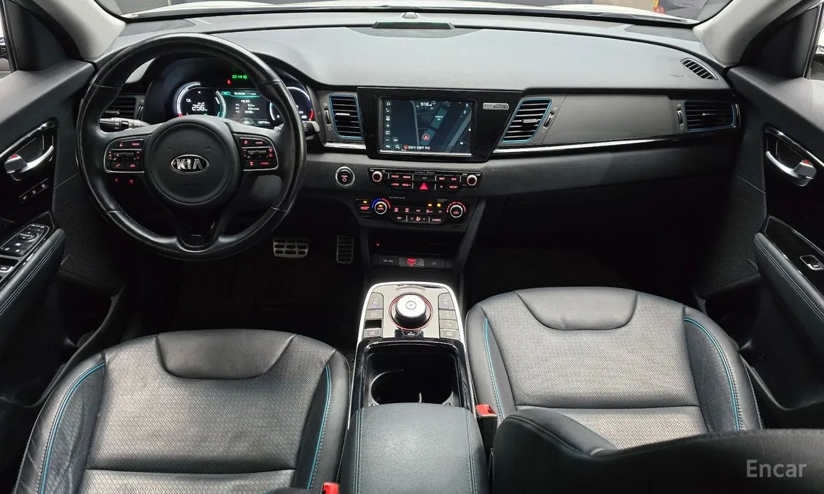 Фото 7 - Kia Niro