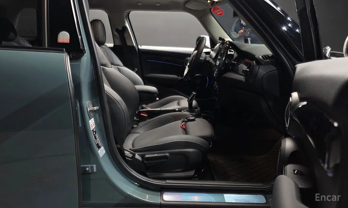 Фото 10 - Mini Cooper