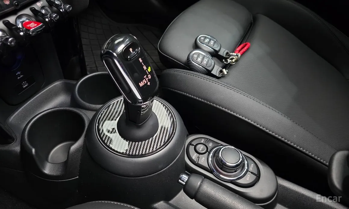 Фото 9 - Mini Cooper