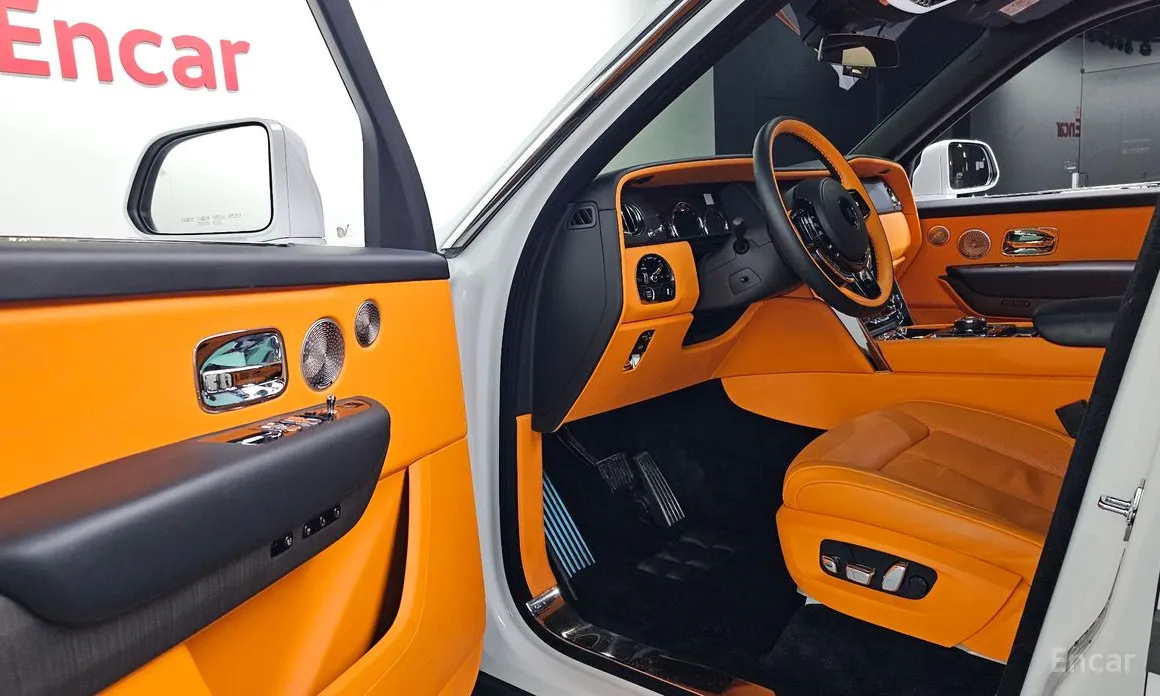 Фото 10 - Rolls-Royce Cullinan