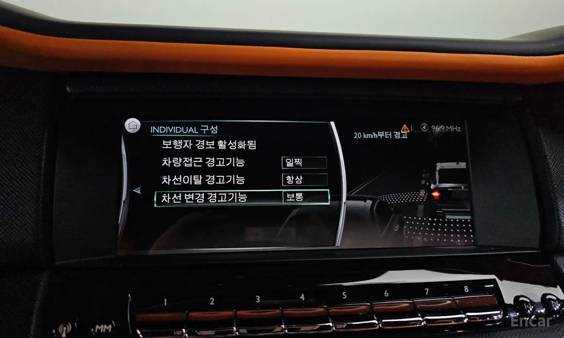 Фото 16 - Rolls-Royce Cullinan